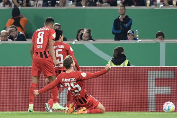 日本现在德甲有多少球员,日本德甲后卫